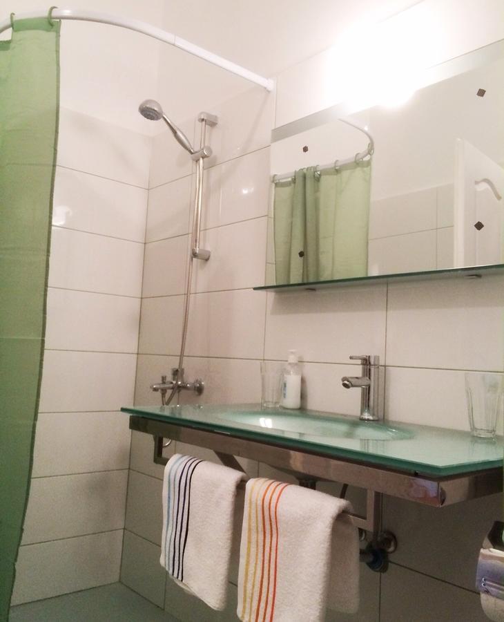 Hotel Hinovi Hvoyna Rom bilde